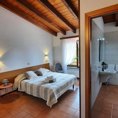 Elisa Holidays Puegnago Ngoại thất bức ảnh